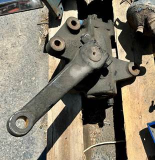 TRW/ROSS VNL Steering Gear / Rack for a Volvo Truck VNL