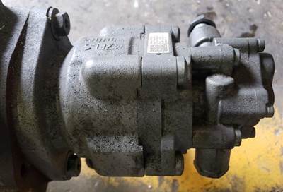 Kenworth T800 Steering Pump for a Kenworth T8 Series