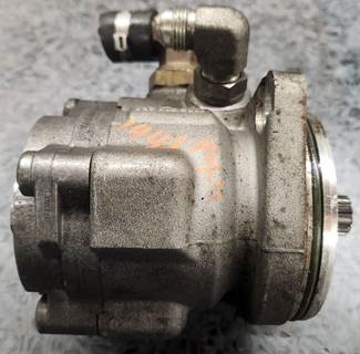 Kenworth T880 Steering Pump