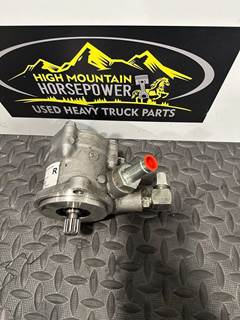 Paccar PX-9 Steering Pump for a Kenworth T400