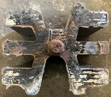 Kenworth T880 Suspension Parts