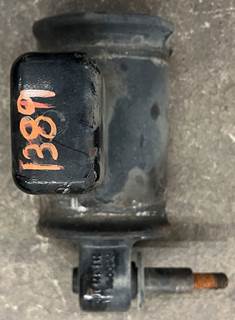 Kenworth Right Suspension Parts for a Kenworth W900