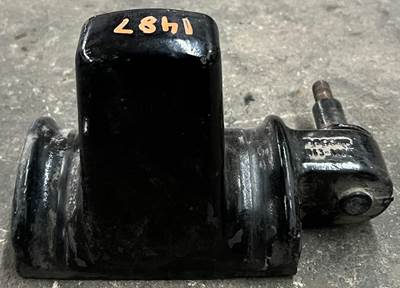 Peterbilt 567 Right Suspension Parts