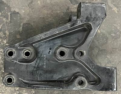 C-spring hanger pulled from a PACCAR truck. Part is in good used condition, see