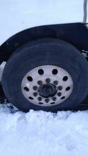 Freightliner Cascadia Tire & Rim