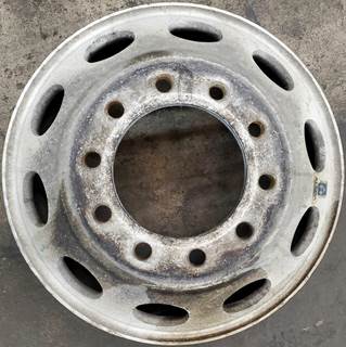 Peterbilt 387 Tire & Rim
