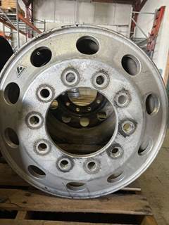 Accuride  8.25" X 22.5" 
Aluminum Wheels 
Wheels sold Individually