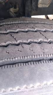 Freightliner Cascadia Tire