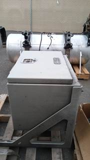 Peterbilt 579 Tool Box