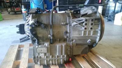 Allison 4000 RDS Transmission for a Freightliner COLUMBIA