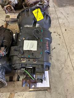 Eaton-Fuller FO-16E310C-LAS Transmission for a Peterbilt 587