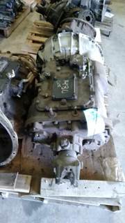 Eaton-Fuller FRO18210C Transmission for a Kenworth T800