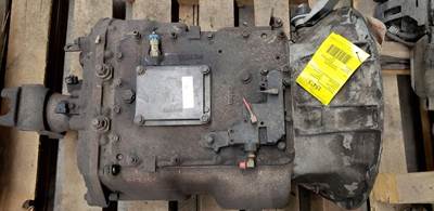Eaton-Fuller FRO13210C Transmission for a Peterbilt 357