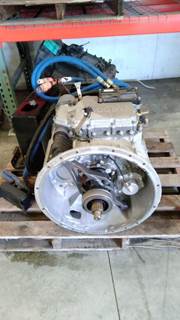 Paccar PXD-18F118D Transmission for a Kenworth T680