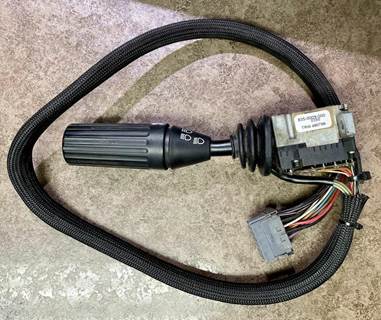 KENWORTH TURN SIGNAL / WINDSHIELD WIPER SWITCH