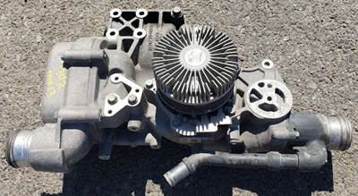 Kenworth T680 Water Pump