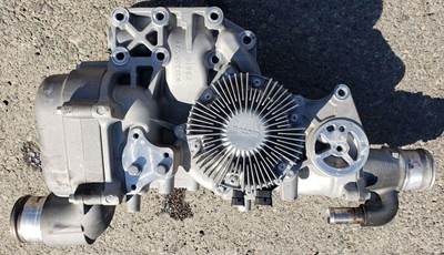 Paccar 587 Water Pump for a Peterbilt 587