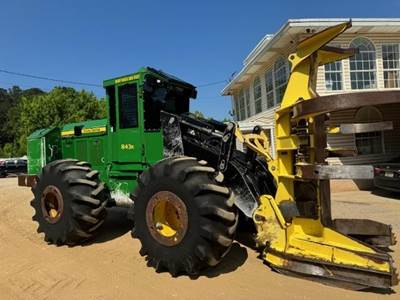 John Deere 843K Wheel Feller Buncher