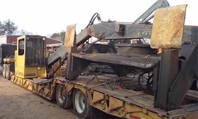 Tigercat 230B Log Loader