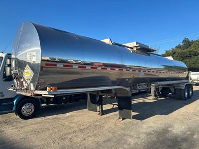 Heil 7000 GAL. Chemical / Acid Tank Trailer