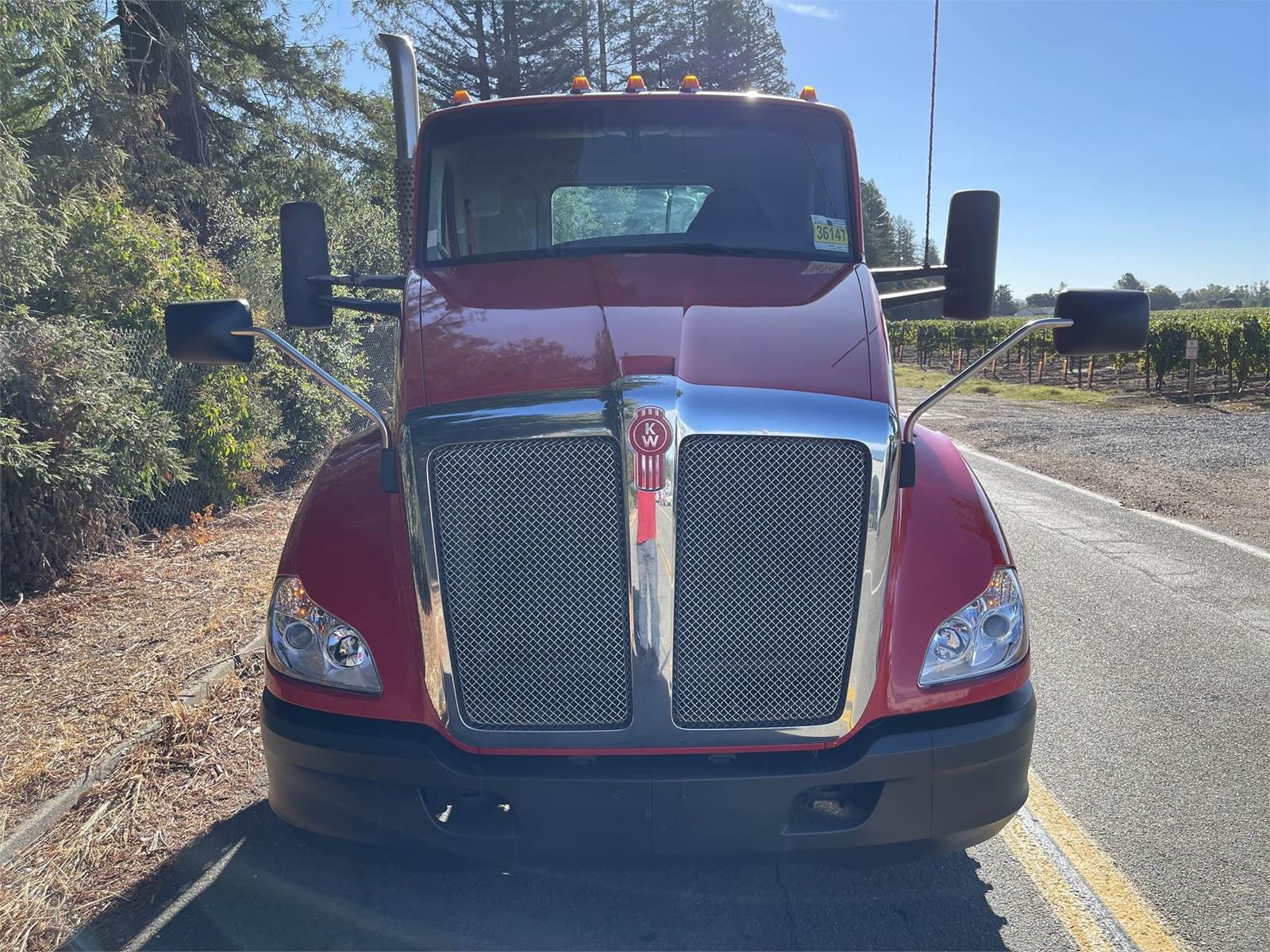 2017 Kenworth T680 Day Cab Truck Paccar 455HP, Automatic For Sale