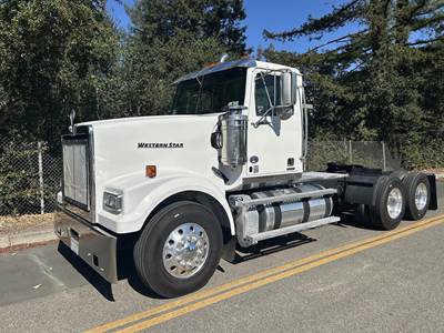 Western Star 4900 Day Cab Truck - Detroit 470HP, 10 Speed Amt