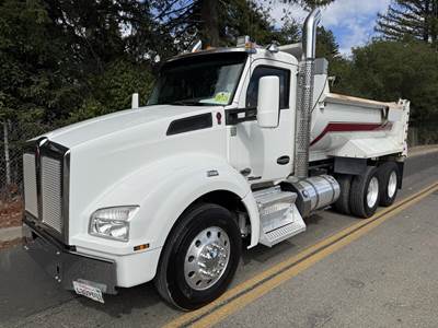 Kenworth T880 Dump Truck - Cummins 485HP, 18 Speed Manual, 15' Dump