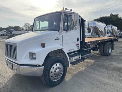 Freightliner FL70 18 ft Flatbed Truck - 330HP, 10 Speed Manual