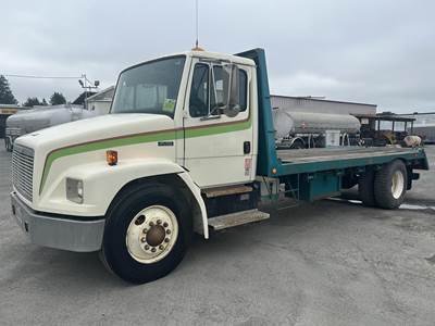 Freightliner FL70 16 ft Flatbed Truck - 210HP, 6 Speed Manual