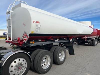 Beall BAST-95-3-SB Fuel Tanker Trailer
