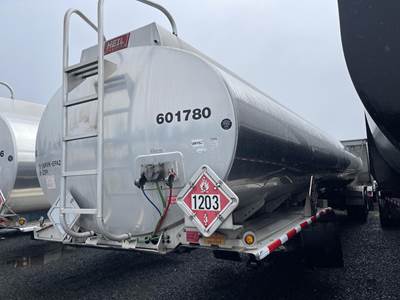 Heil 9200 GAL. Fuel Tanker Trailer