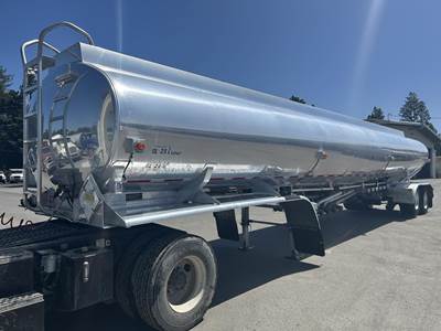 Polar 9500 GAL. Fuel Tanker Trailer