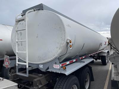 Beall 7400 GAL. Fuel Trailer