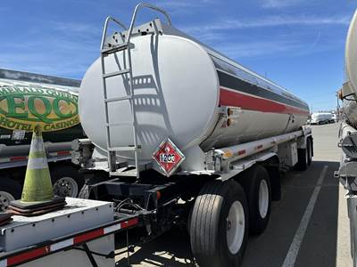 Beall BATT-74-3-DC Fuel Trailer