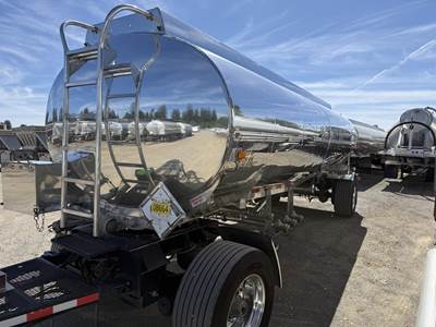 Heil 5290 GAL. Fuel Trailer