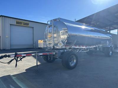 Heil 5340 GAL. Fuel Trailer