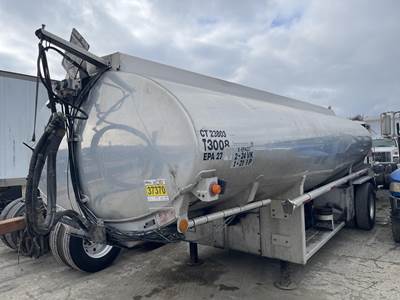 Merit 5000 GAL. Fuel Trailer