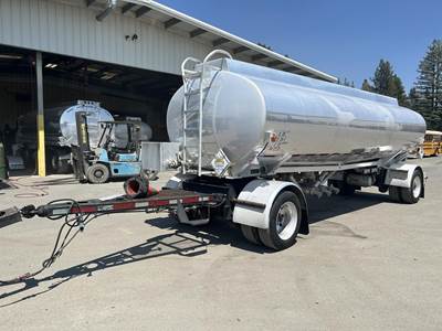 Polar 5500 Gallon Fuel Trailer