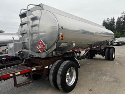Weld-It 5342 GAL. Fuel Trailer