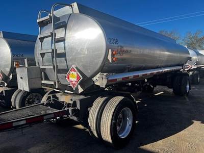 Weld-It 5500 GAL. Fuel Trailer