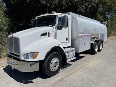 Kenworth T440 Gasoline / Fuel Truck - Cummins Isl (345 Hp)