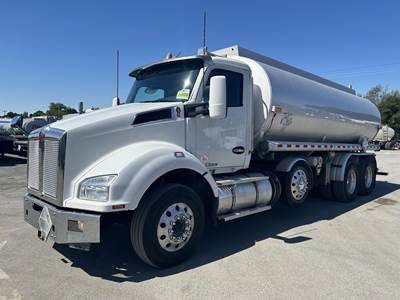 Kenworth T880 5400 Gallon Gasoline / Fuel Truck - Paccar 510HP, Automatic