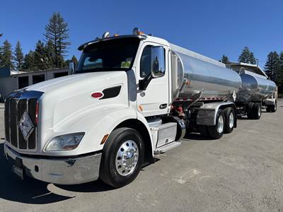 Peterbilt 579 5500 Gallon Gasoline / Fuel Truck