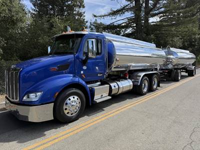 Peterbilt 579 4500 Gallon Gasoline / Fuel Truck - Cummins 425HP, 10 Speed Manual