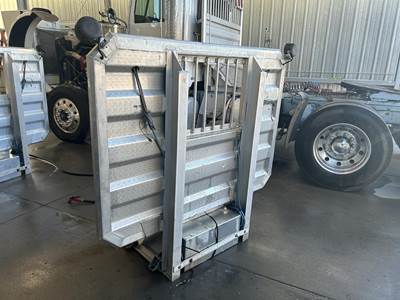 ProTech 10-1003-5000 Headache Rack For Sale - Healdsburg, CA - Opperman ...