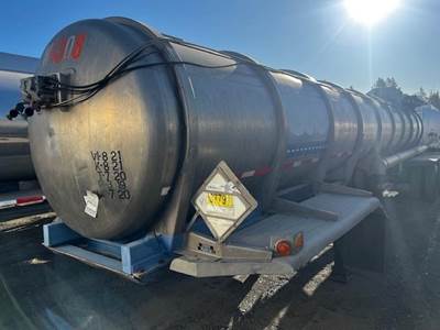 Heil 4400 GAL. Non Code Tank Trailer