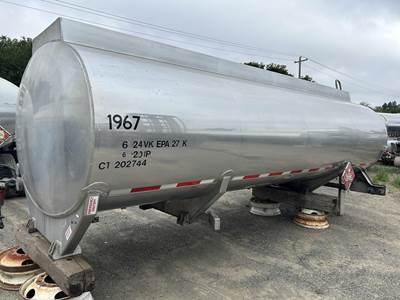 Beall BABT-45-1 Truck Tank