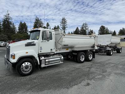 Western Star 4700 Tandem Axle Transfer Truck - Detroit, 470HP, 8Ll Manual