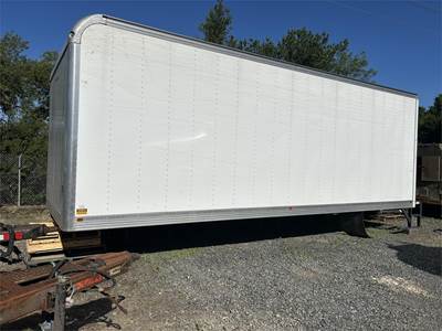 Metro 26 FT Van Truck Body