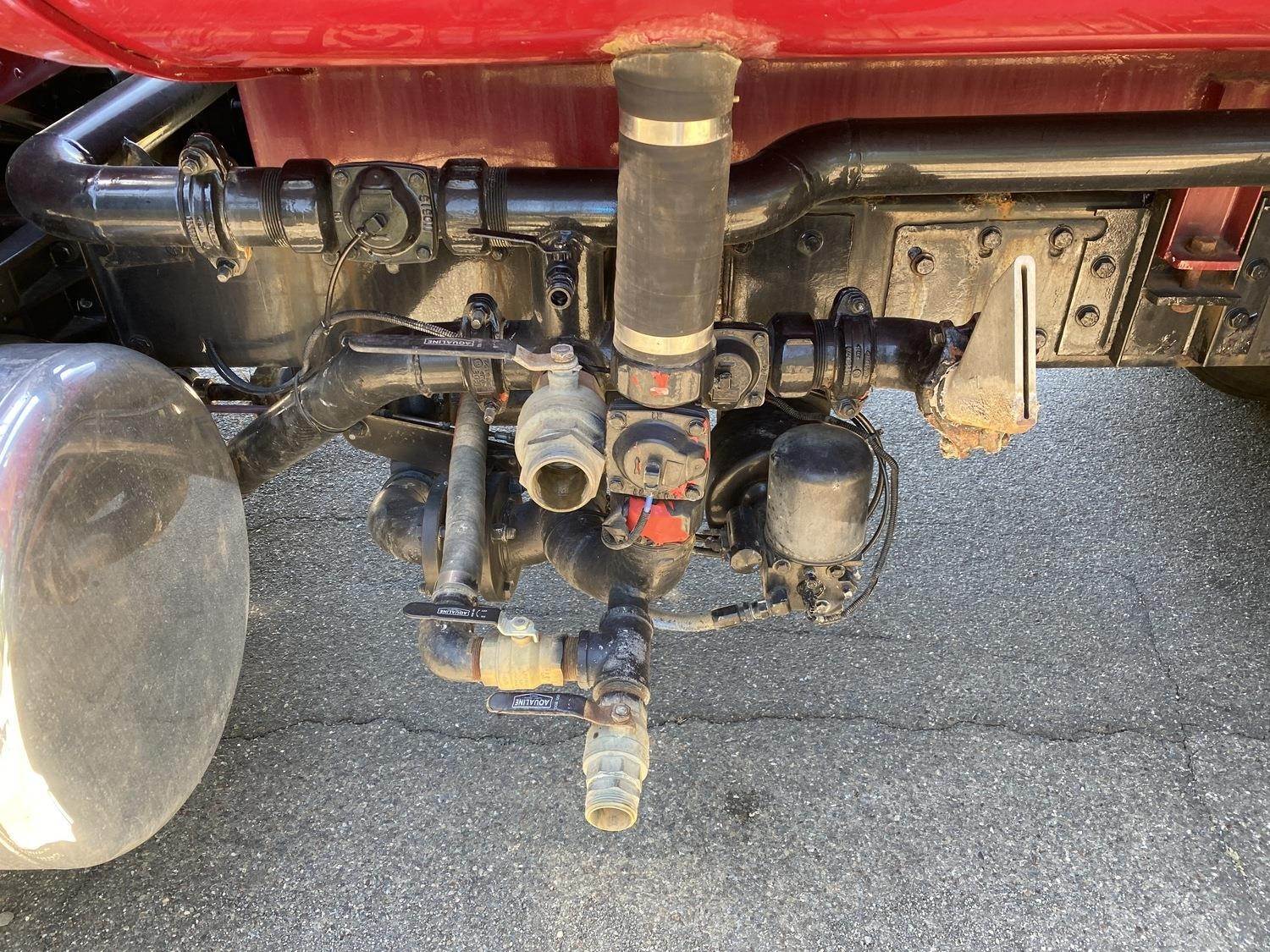 2014 Peterbilt 337 Water Truck - Paccar 350HP, 10 Speed Manual For Sale